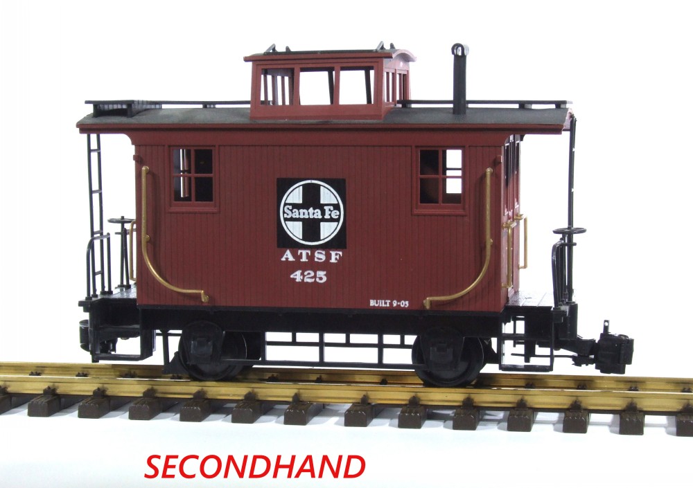 Bachmann Caboose ATSF #425 unboxed | Garden Railway Specialists Tel ...