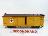 Bachmann Pennsy  Union Line Reefer -Yellow unboxed